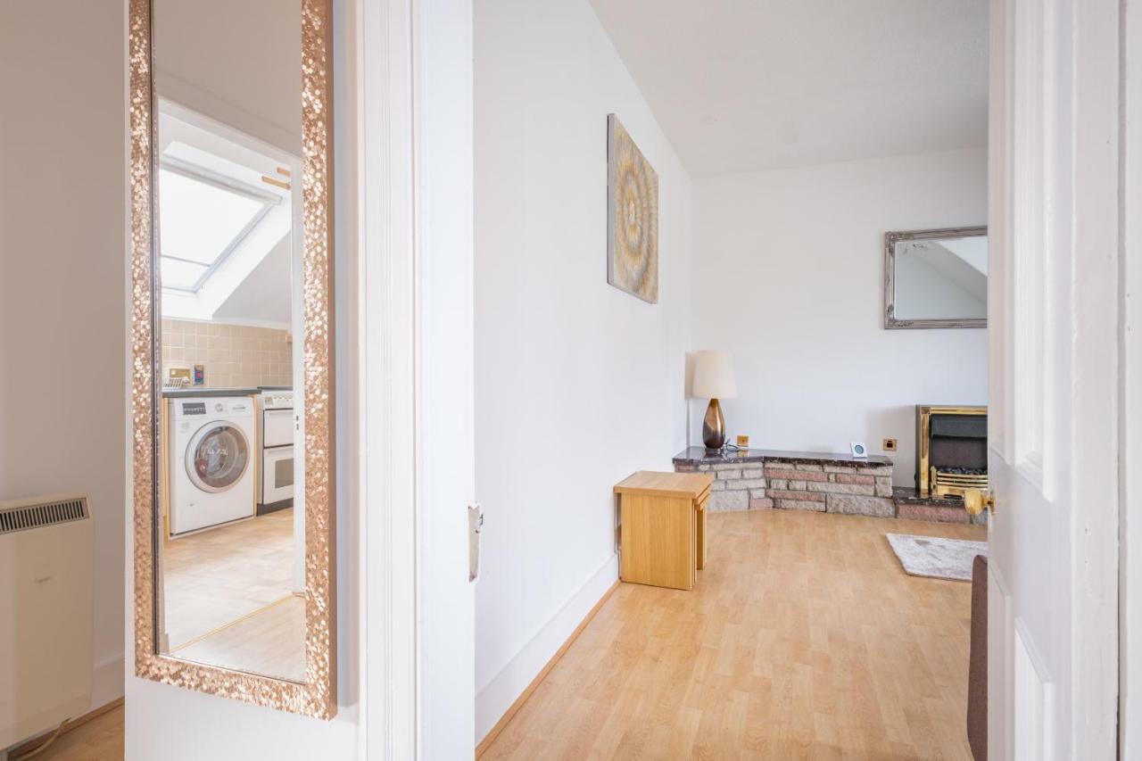 2 Bedroom Apt At Sensational Stay Serviced Accommodation Aberdeen - Clifton Road Εξωτερικό φωτογραφία